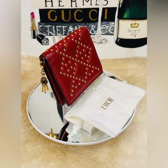 🔥 CHRISTIAN DIOR STUD BIFOLDD COMPACT WALLET w/Dust Bag - Picture 6 of 11